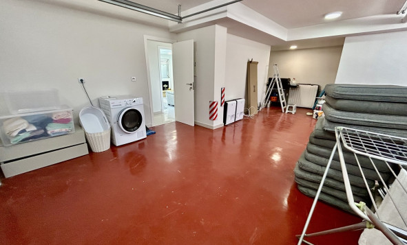 Resale - 3. Detached house - Villamartin - Costa Blanca South