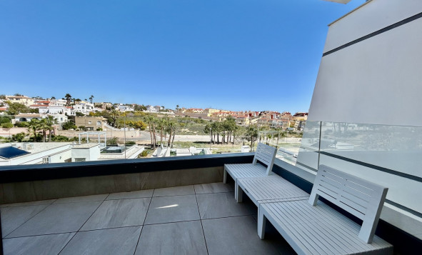 Resale - 3. Detached house - Villamartin - Costa Blanca South