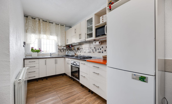 Resale - 2. Town house - Torrevieja - Costa Blanca South