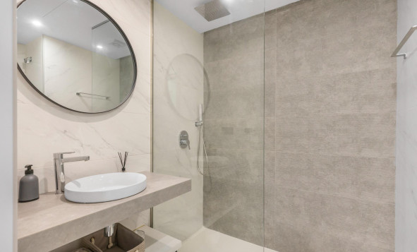 Reventa - 1. Apartamento / piso - Torrevieja - Costa Blanca Sur