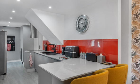 Resale - 3. Detached house - Guardamar del Segura - Urbanizaciones