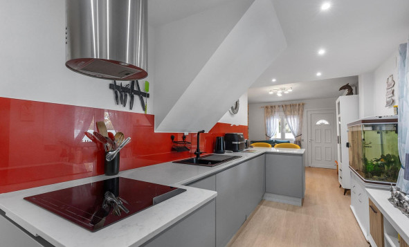 Resale - 3. Detached house - Guardamar del Segura - Urbanizaciones