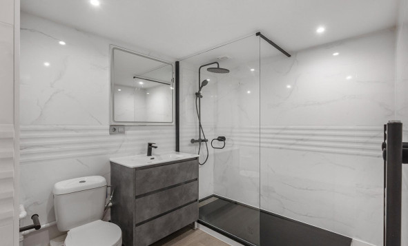 Resale - 3. Detached house - Guardamar del Segura - Urbanizaciones