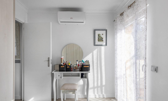 Resale - 3. Detached house - Guardamar del Segura - Urbanizaciones