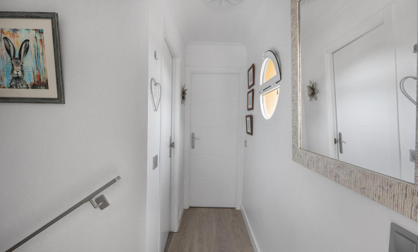 Resale - 3. Detached house - Guardamar del Segura - Urbanizaciones