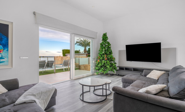 Reventa - 3. Casa indepiende - Algorfa - Costa Blanca Sur