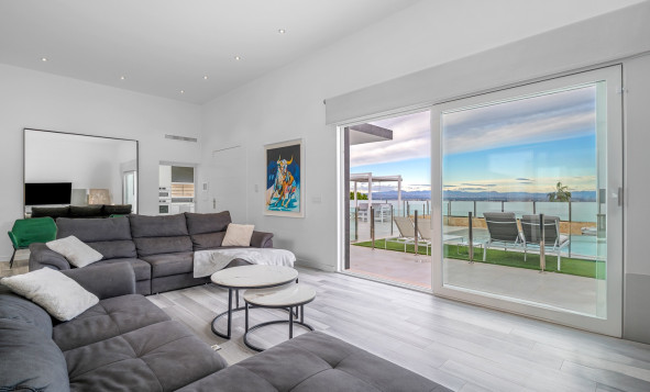 Reventa - 3. Casa indepiende - Algorfa - Costa Blanca Sur