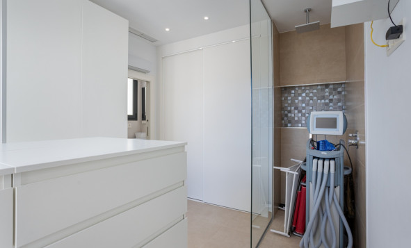 Resale - 3. Detached house - Benijófar - Costa Blanca South