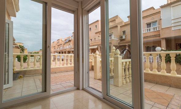 Resale - 2. Town house - Playa Flamenca - Costa Blanca South
