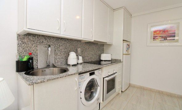 Resale - 1. Apartment / flat - Villamartin - Costa Blanca South