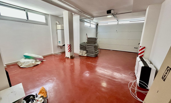 Resale - 3. Detached house - Villamartin - Costa Blanca South