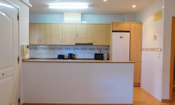 Reventa - 1. Apartamento / piso - Torremendo - Costa Blanca Sur