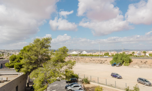 Resale - 1. Apartment / flat - Torrevieja - Costa Blanca South