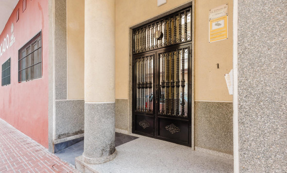 Resale - 1. Apartment / flat - Torrevieja - Costa Blanca South