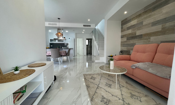 Reventa - 3. Casa indepiende - Benijófar - Costa Blanca Sur