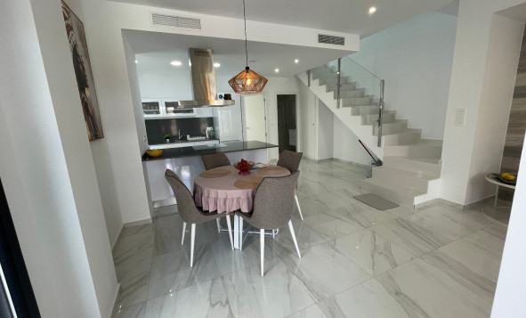 Reventa - 3. Casa indepiende - Benijófar - Costa Blanca Sur