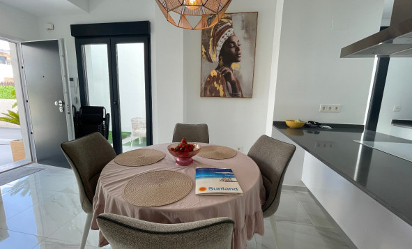 Reventa - 3. Casa indepiende - Benijófar - Costa Blanca Sur