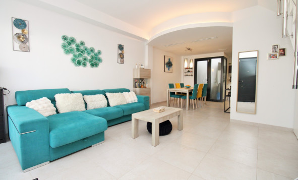 Resale - 2. Town house - Villamartin - Costa Blanca South