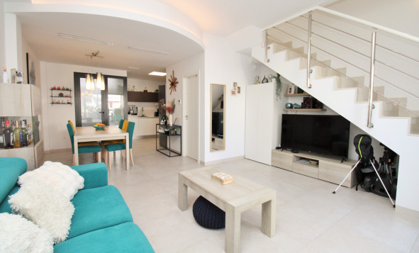 Resale - 2. Town house - Villamartin - Costa Blanca South