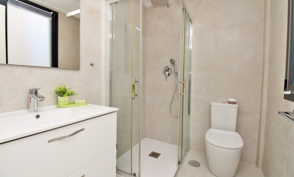 Resale - 2. Town house - Villamartin - Costa Blanca South