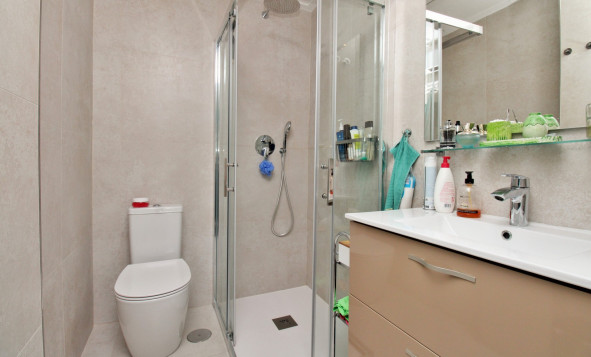 Resale - 2. Town house - Villamartin - Costa Blanca South