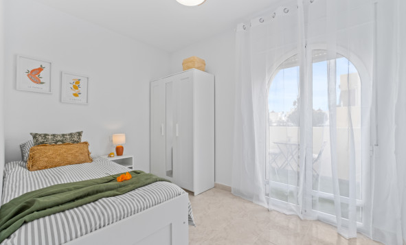 Reventa - 2. Chalet adosado - Playa Flamenca - Costa Blanca Sur