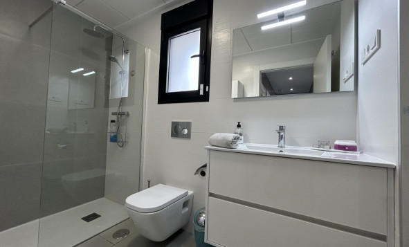 Resale - 3. Detached house - Los Balcones - Costa Blanca South