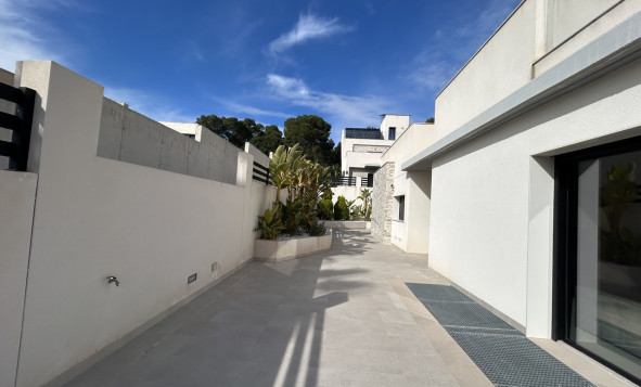 Resale - 3. Detached house - Los Balcones - Costa Blanca South