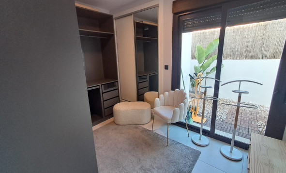 Reventa - 3. Casa indepiende - Cabo Roig - Costa Blanca Sur