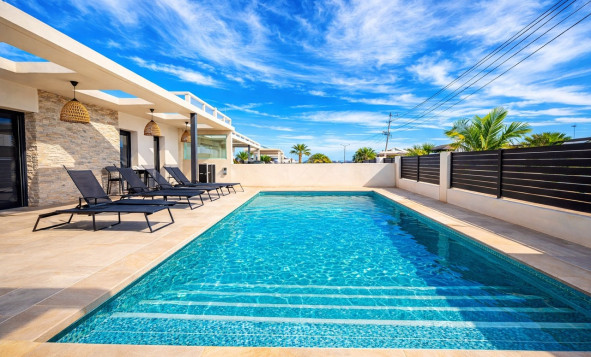 Resale - 3. Detached house - Los Balcones - Costa Blanca South