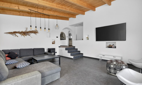 Reventa - 3. Casa indepiende - Santa Pola - Costa Blanca Sur