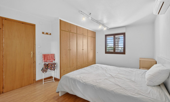 Reventa - 3. Casa indepiende - Santa Pola - Costa Blanca Sur