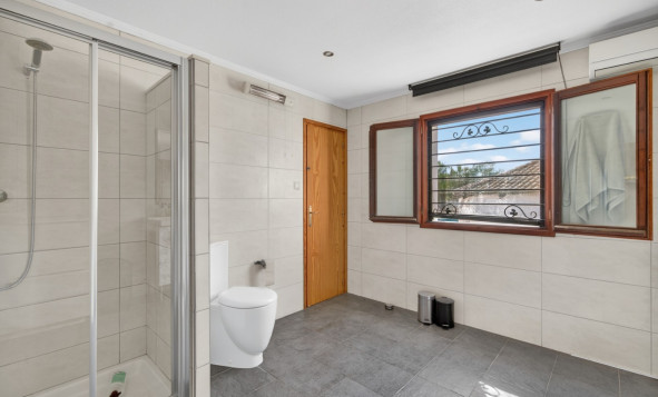 Reventa - 3. Casa indepiende - Santa Pola - Costa Blanca Sur