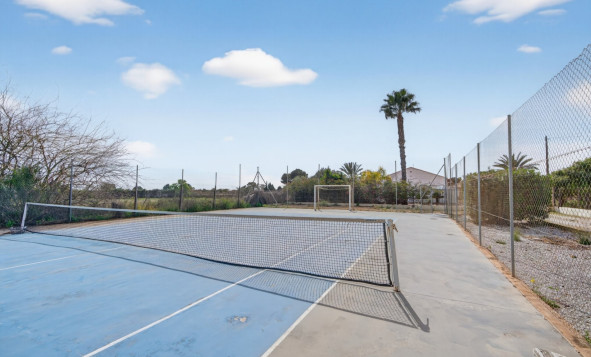 Reventa - 3. Casa indepiende - Santa Pola - Costa Blanca Sur