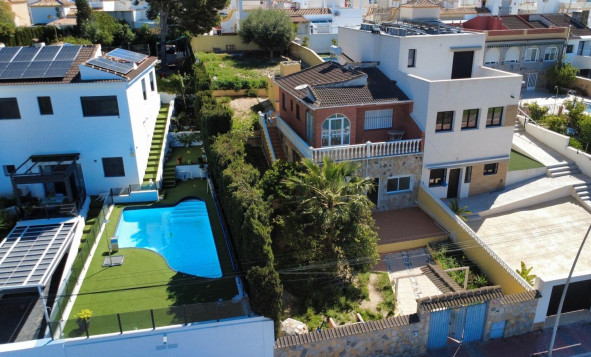 Reventa - 3. Casa indepiende - Torrevieja - Costa Blanca Sur