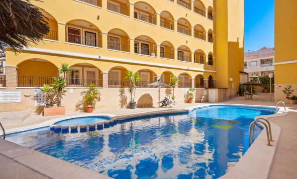 Reventa - 1. Apartamento / piso - Algorfa - Costa Blanca Sur