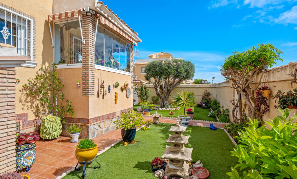 Resale - 4. Semi-detached villa - Ciudad Quesada - Costa Blanca South