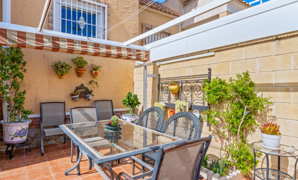 Resale - 4. Semi-detached villa - Ciudad Quesada - Costa Blanca South