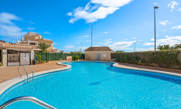 Resale - 4. Semi-detached villa - Ciudad Quesada - Costa Blanca South