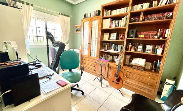 Resale - 3. Detached house - La Mata - Costa Blanca South