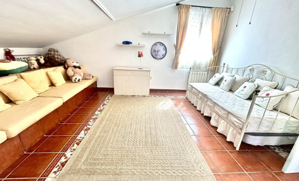 Resale - 3. Detached house - La Mata - Costa Blanca South