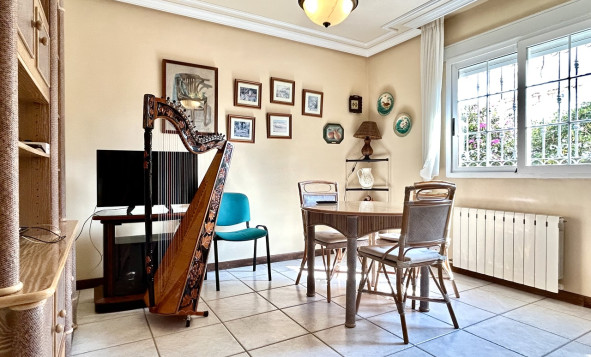 Resale - 3. Detached house - La Mata - Costa Blanca South