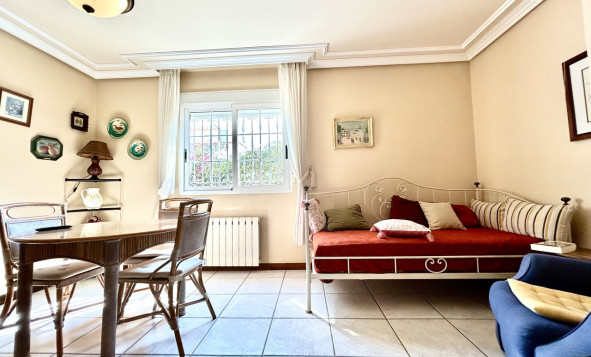 Resale - 3. Detached house - La Mata - Costa Blanca South