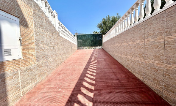 Resale - 3. Detached house - La Mata - Costa Blanca South