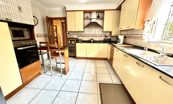 Resale - 3. Detached house - La Mata - Costa Blanca South