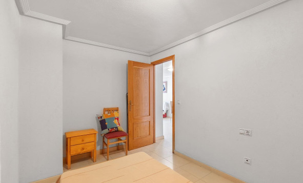Resale - 1. Apartment / flat - Torrevieja - Costa Blanca South