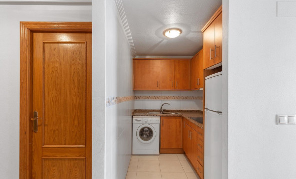 Resale - 1. Apartment / flat - Torrevieja - Costa Blanca South