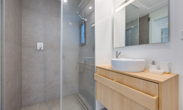 Resale - 1. Apartment / flat - Dehesa de Campoamor - Costa Blanca South