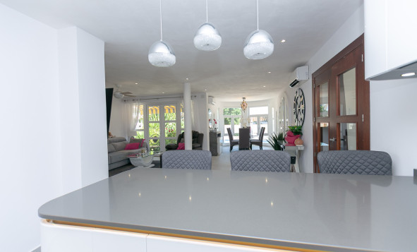 Reventa - 3. Casa indepiende - Dehesa de Campoamor - Costa Blanca Sur