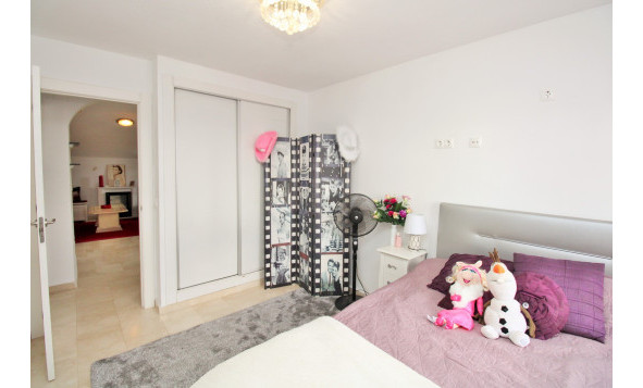 Resale - 2. Town house - Villamartin - Costa Blanca South